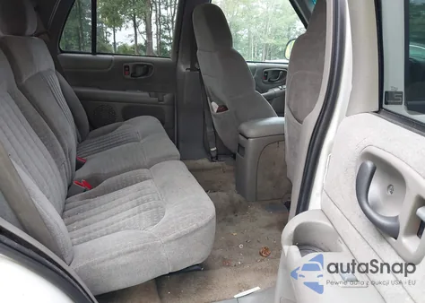 2002 Chevrolet Blazer Ls from USA, damaged, VIN 1GNDT13W22K156697